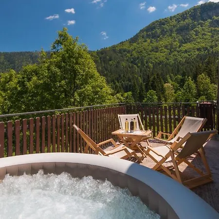 Bogu Iza Nogu 2 Apartman