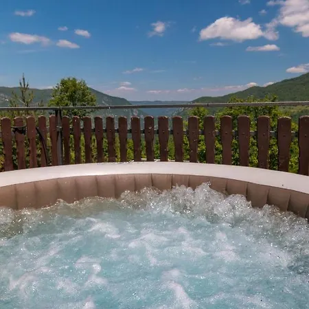 Apartman Bogu Iza Nogu 2 Bajina Bašta